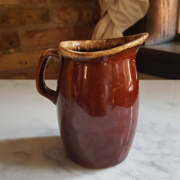 Vintage Hull Small brown pitcher oven proof - Picture 3 of 3